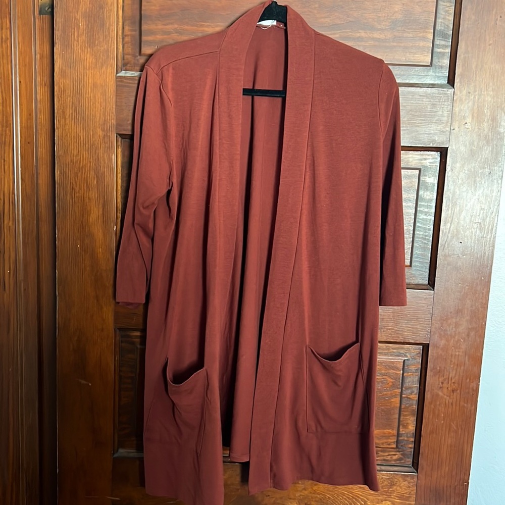 Zenana rust orange color cardigan size large pockets
